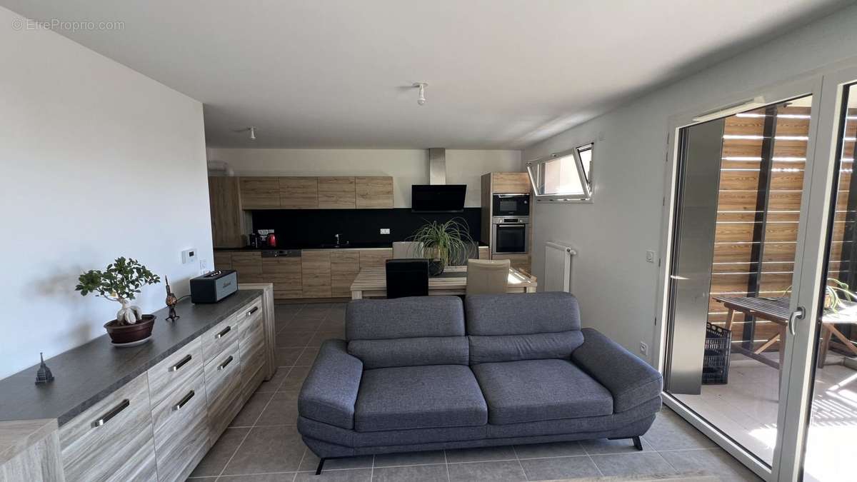 Appartement à SASSENAGE