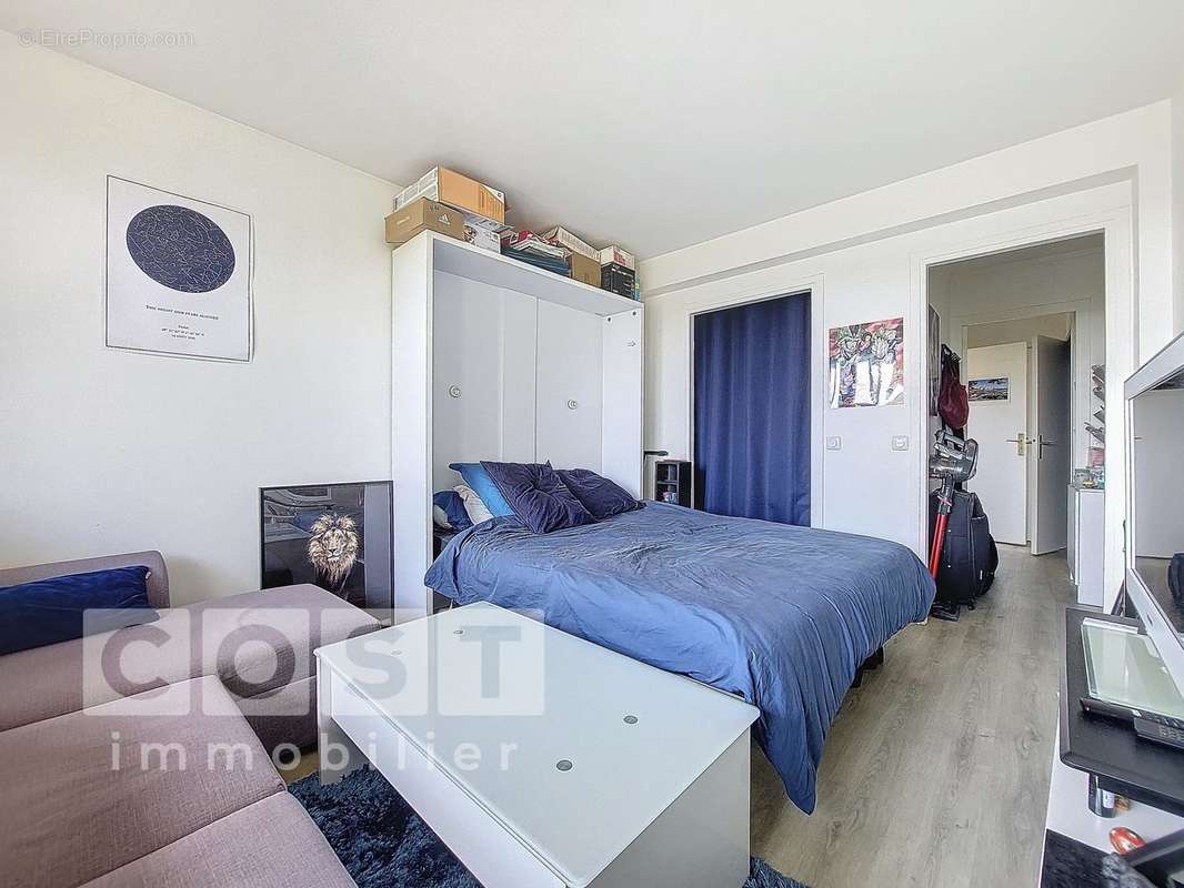 Appartement à COLOMBES