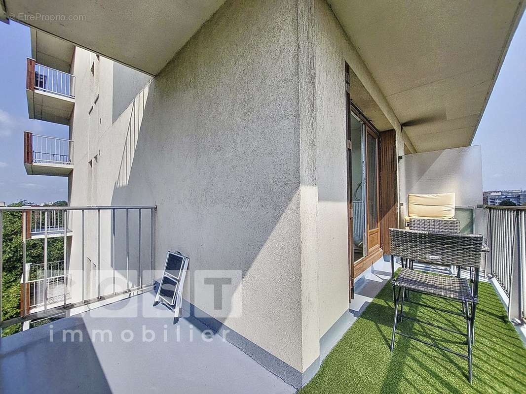 Appartement à COLOMBES