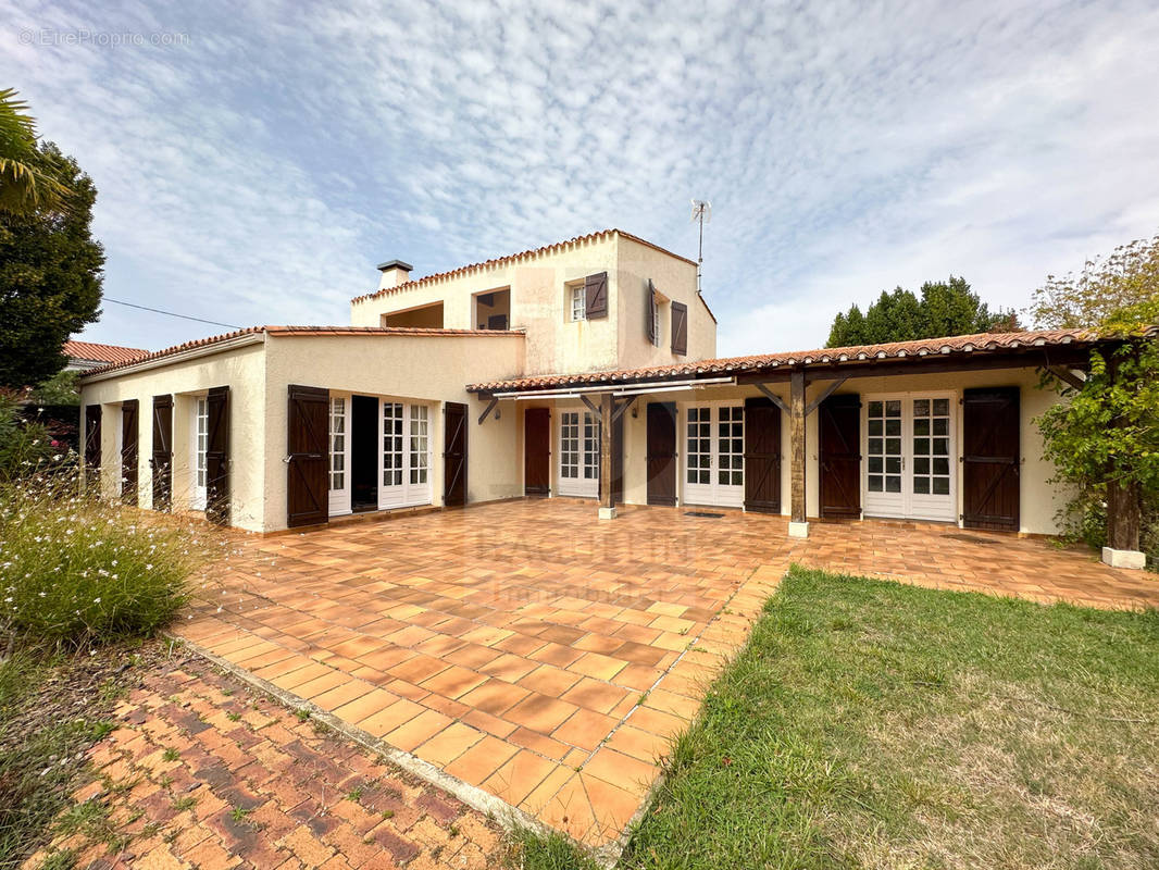 Maison à FOURAS