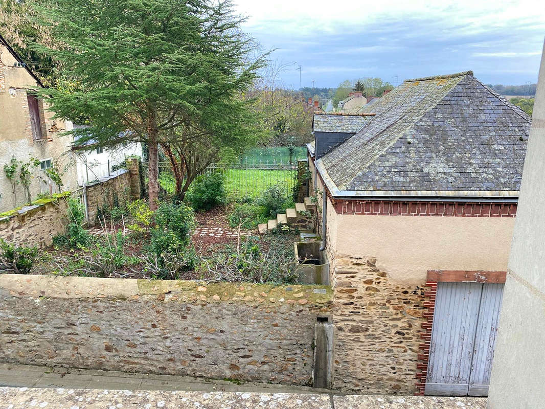 Maison à CHAMBELLAY