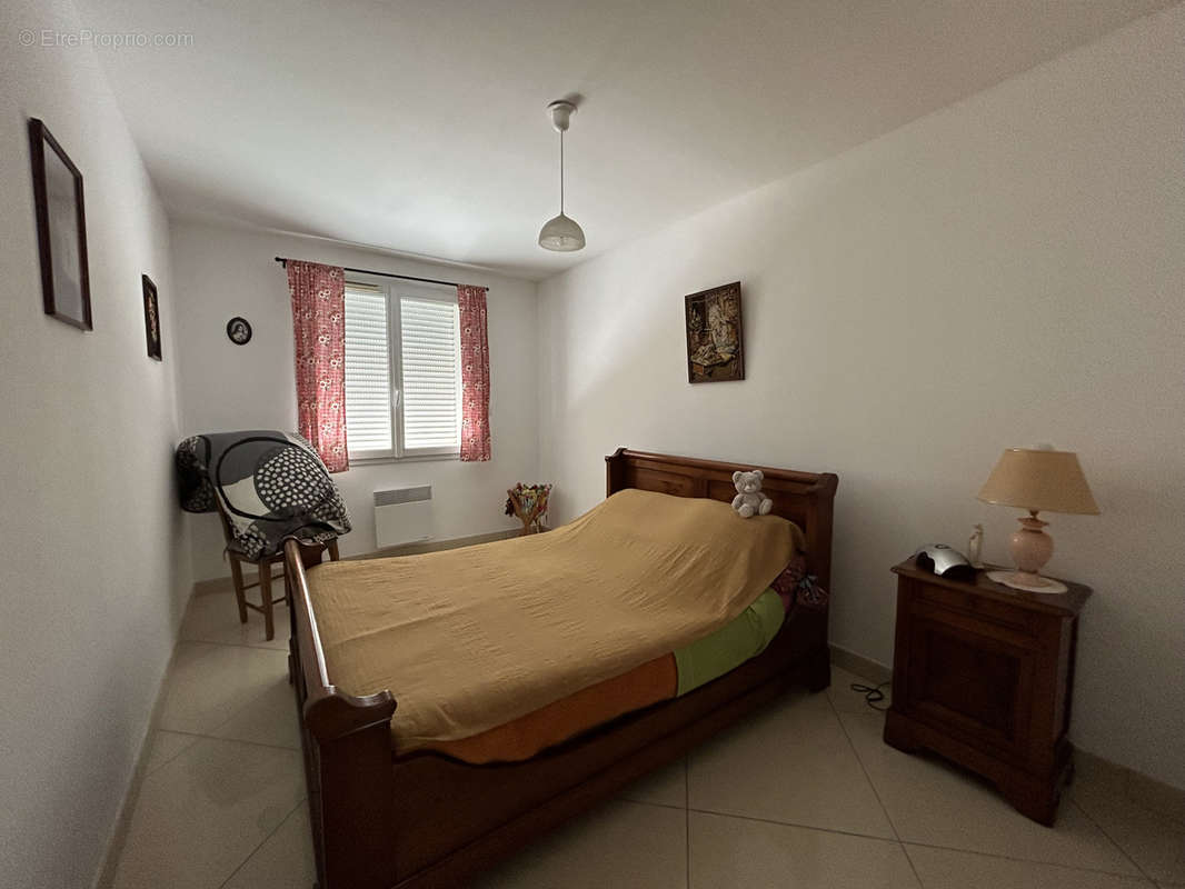 Appartement à LEZIGNAN-CORBIERES