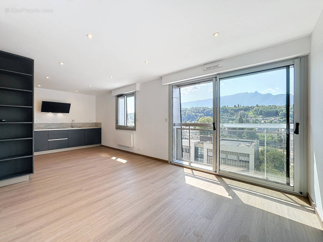 Appartement à AIX-LES-BAINS