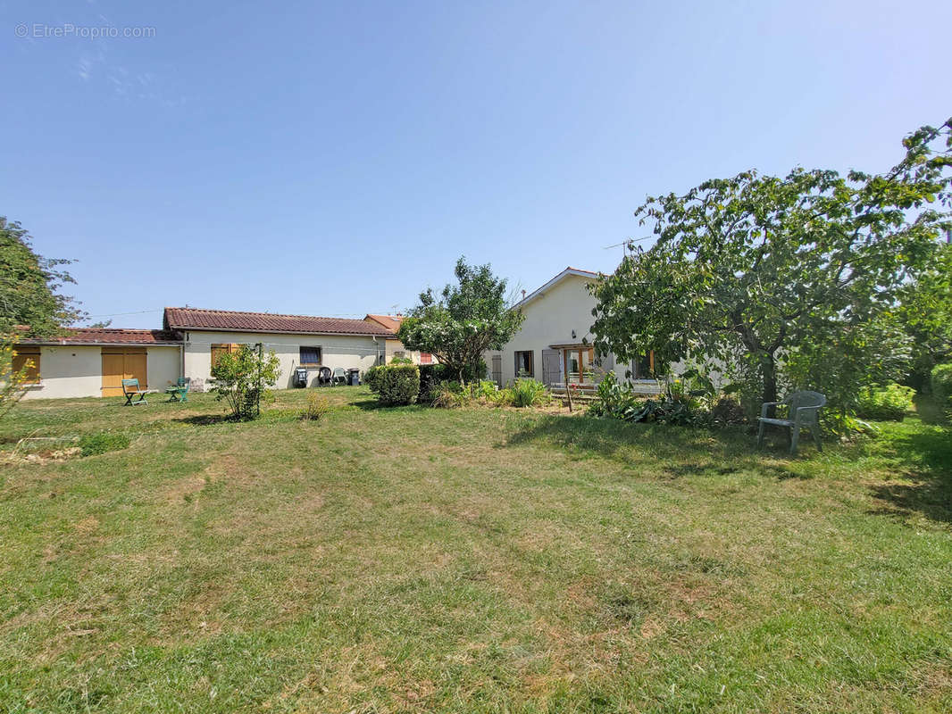 Maison à CARIGNAN-DE-BORDEAUX