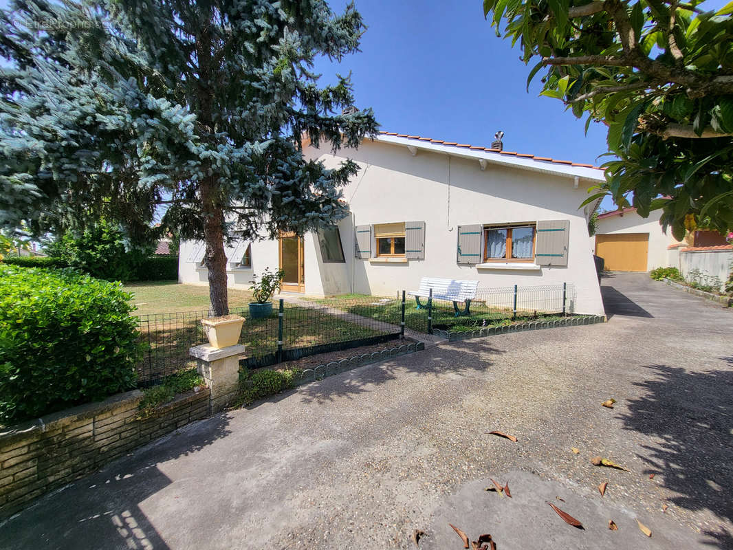 Maison à CARIGNAN-DE-BORDEAUX