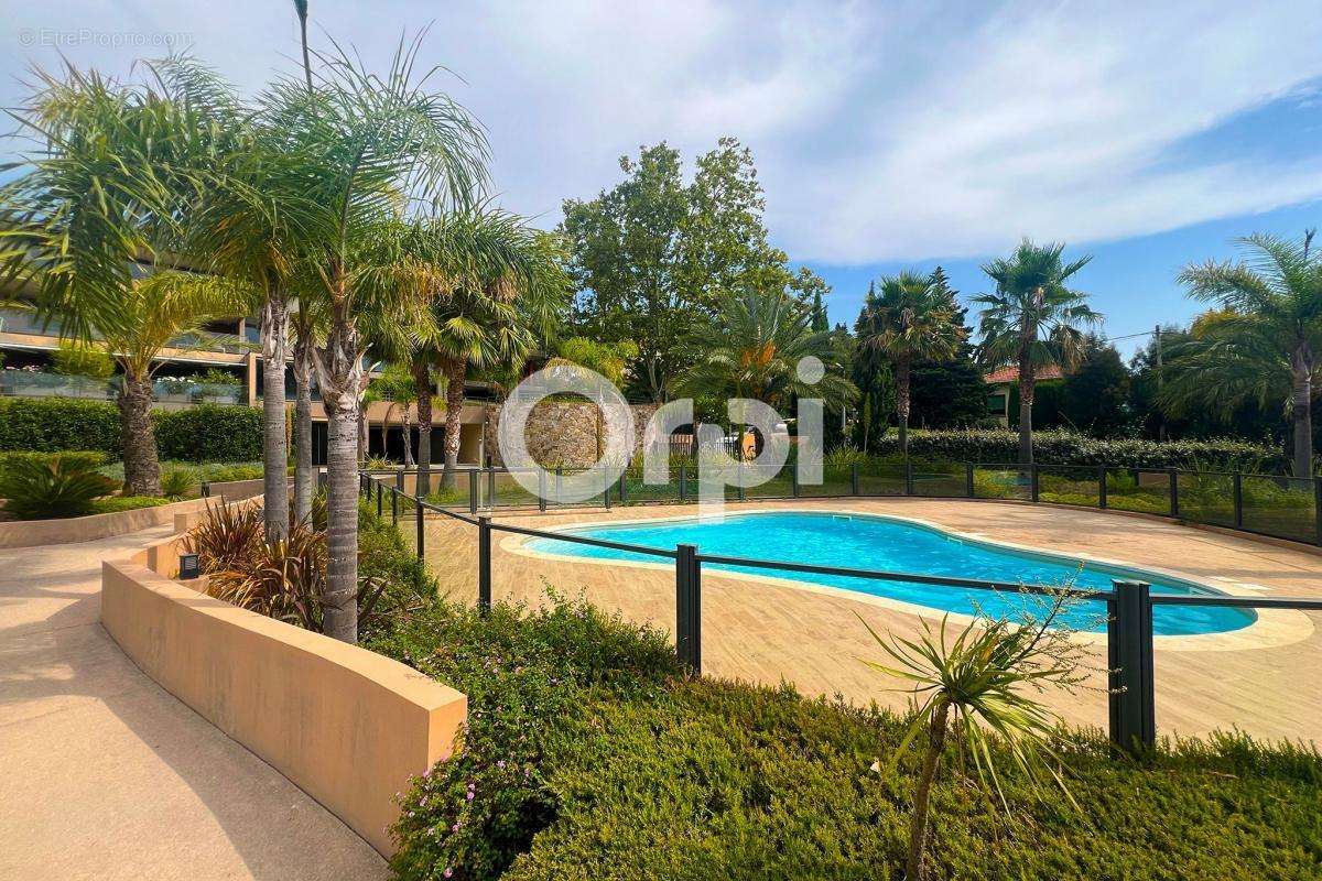 Appartement à THEOULE-SUR-MER