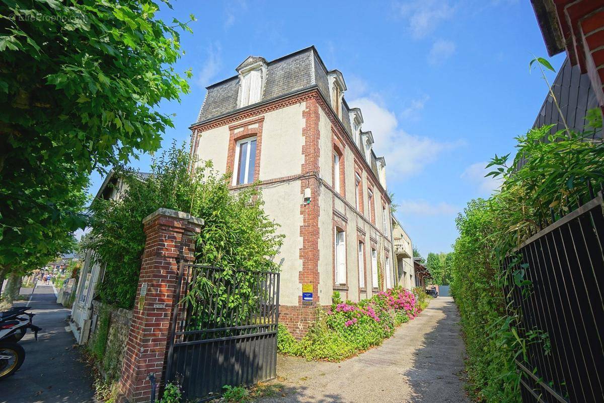 Appartement à BERNAY