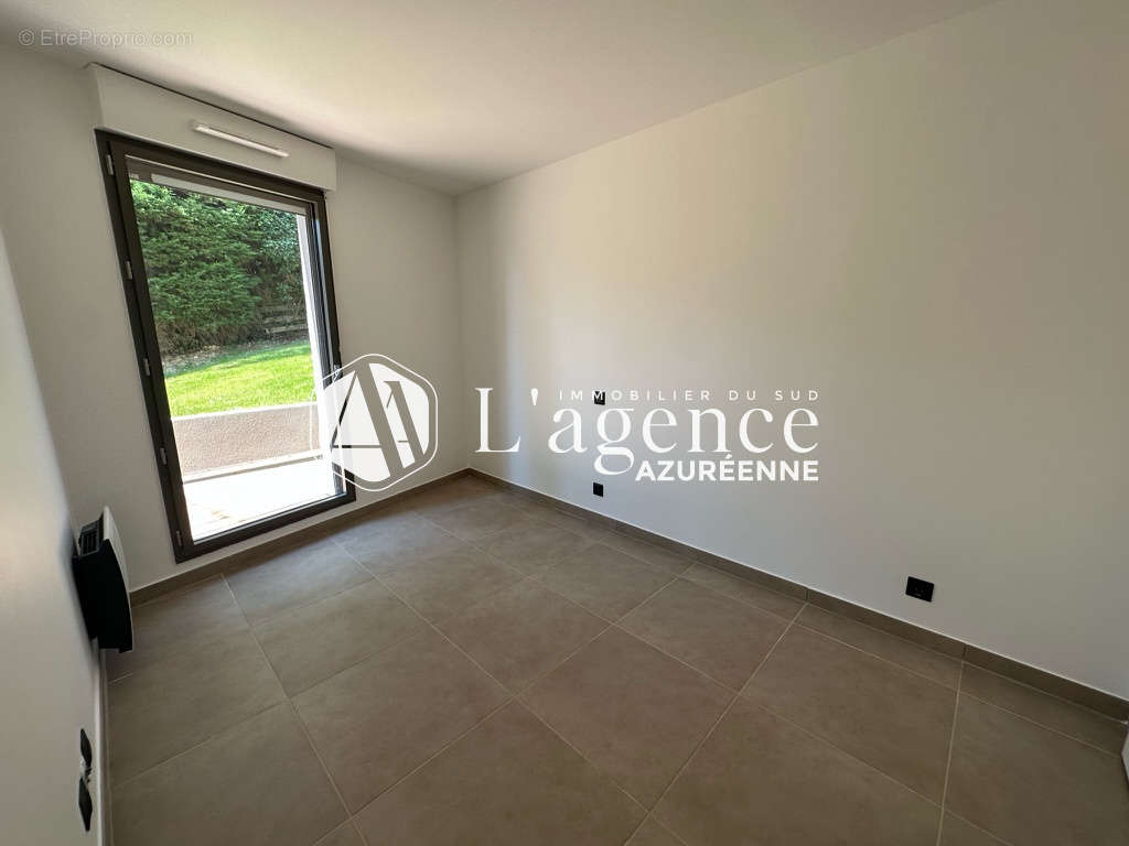 Appartement à VENCE