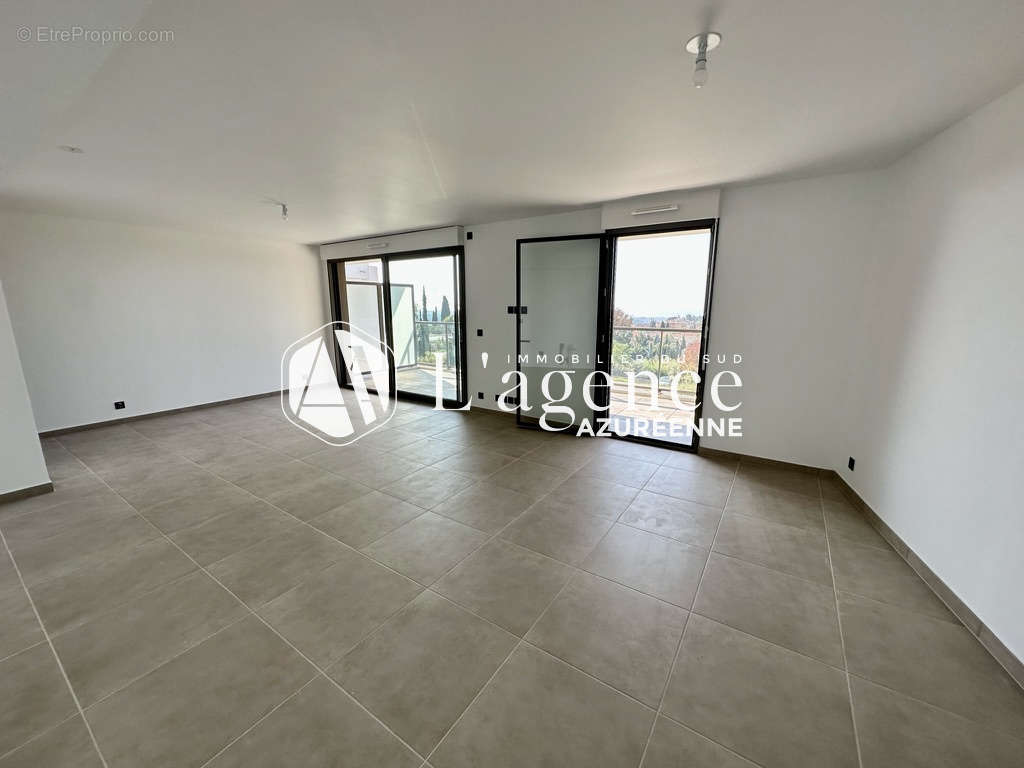 Appartement à VENCE