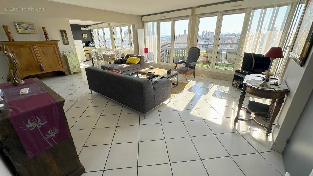 Appartement à VILLEURBANNE