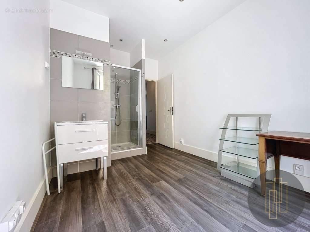 Appartement à LYON-7E