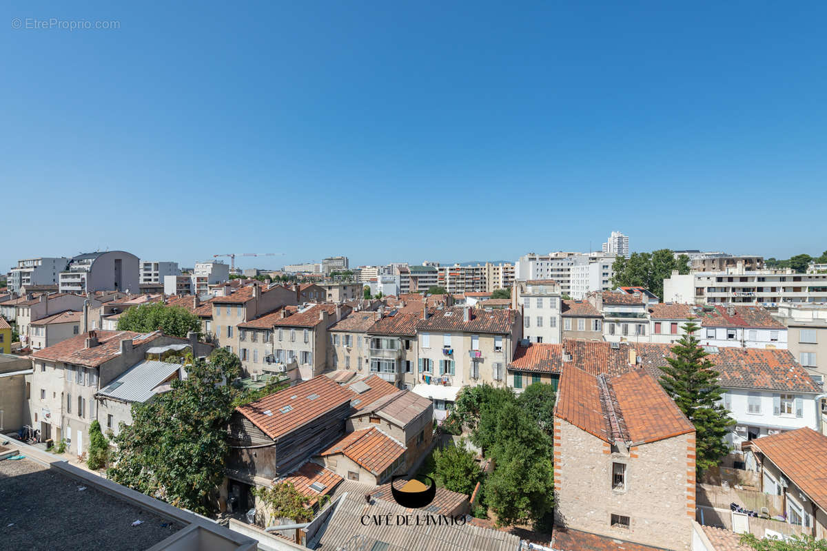 Appartement à MARSEILLE-10E