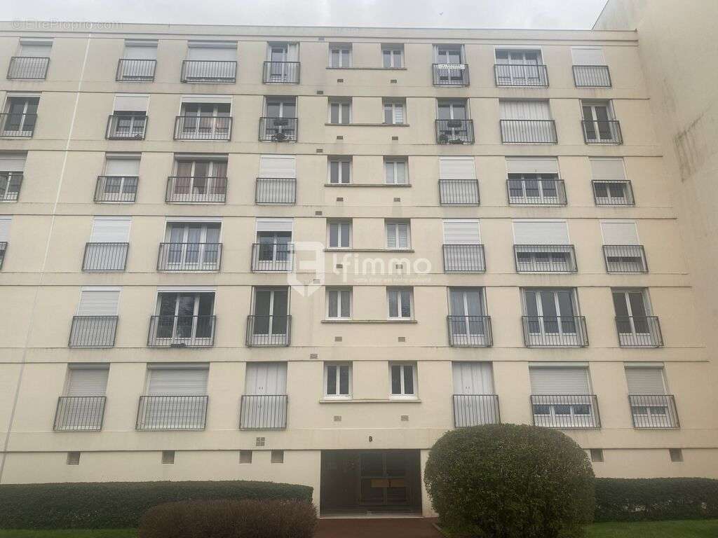 Appartement à LUCE