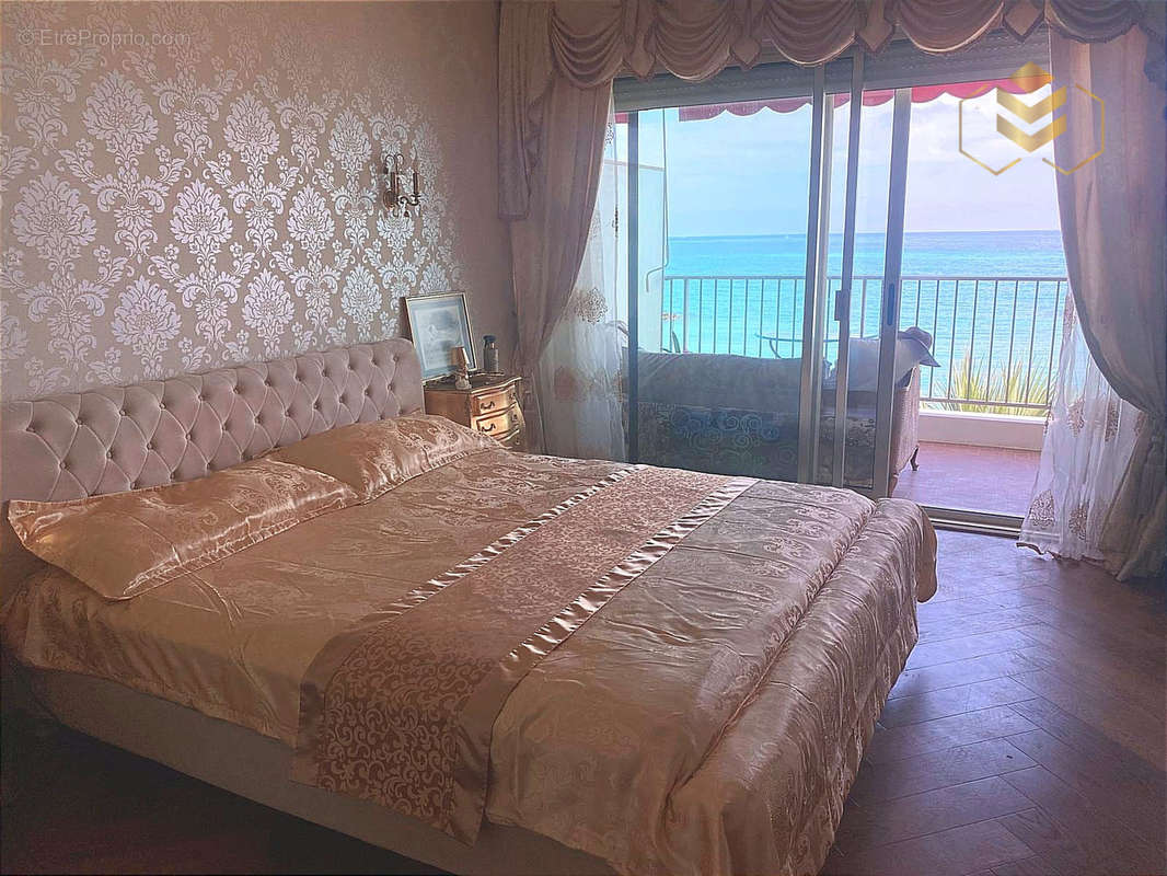 Appartement à MENTON