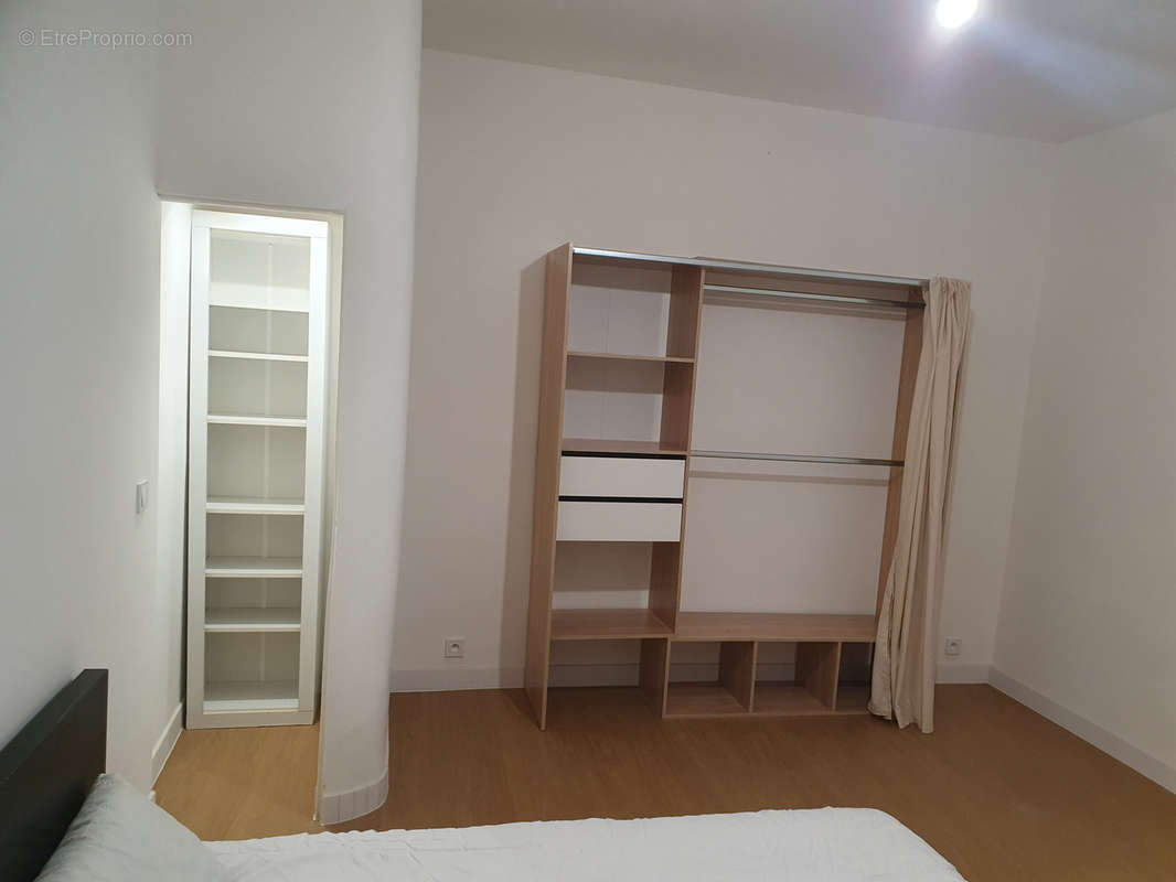 Appartement à MARSEILLE-3E