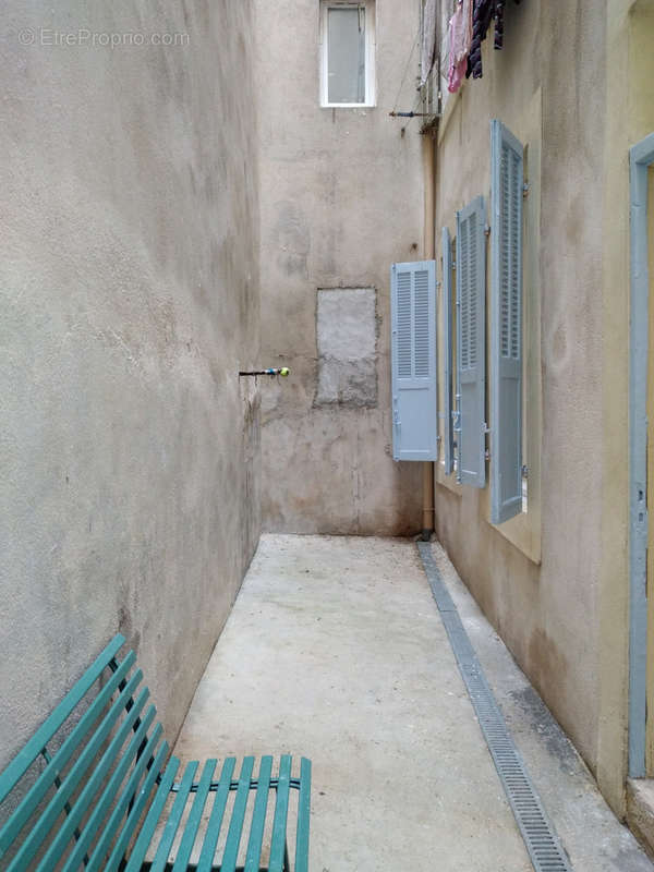 Appartement à MARSEILLE-3E