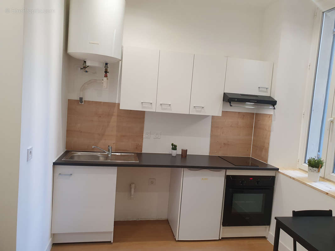 Appartement à MARSEILLE-3E