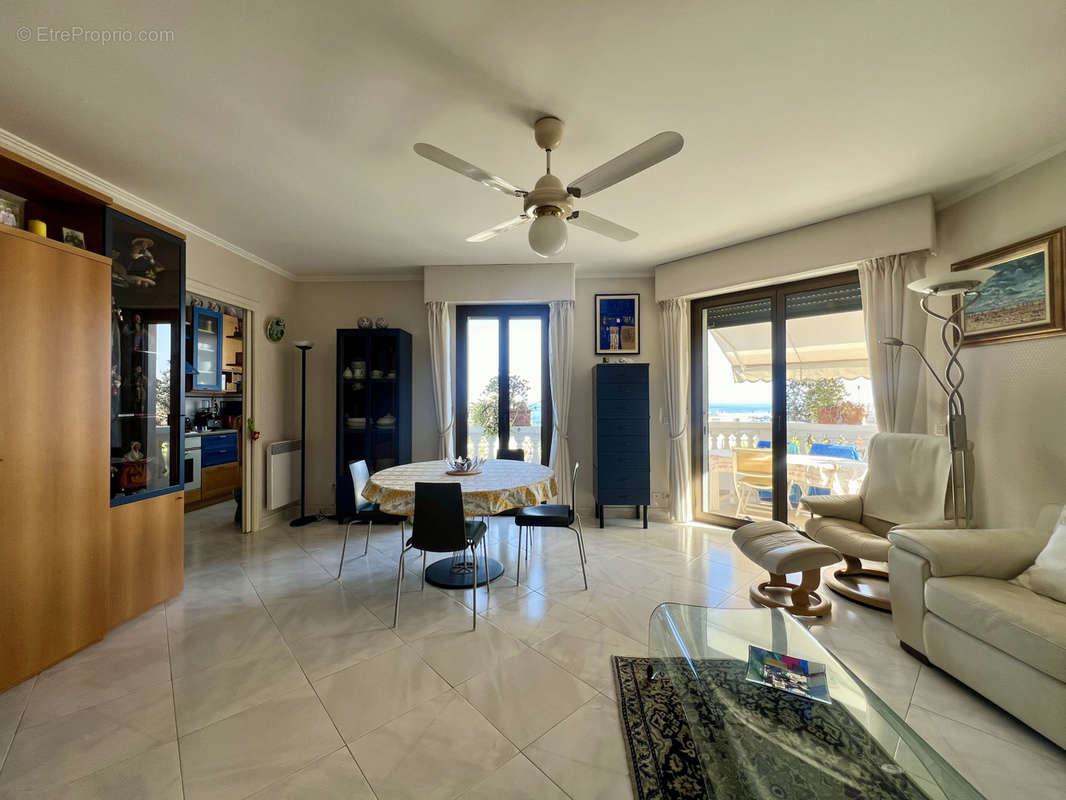 Appartement à MENTON