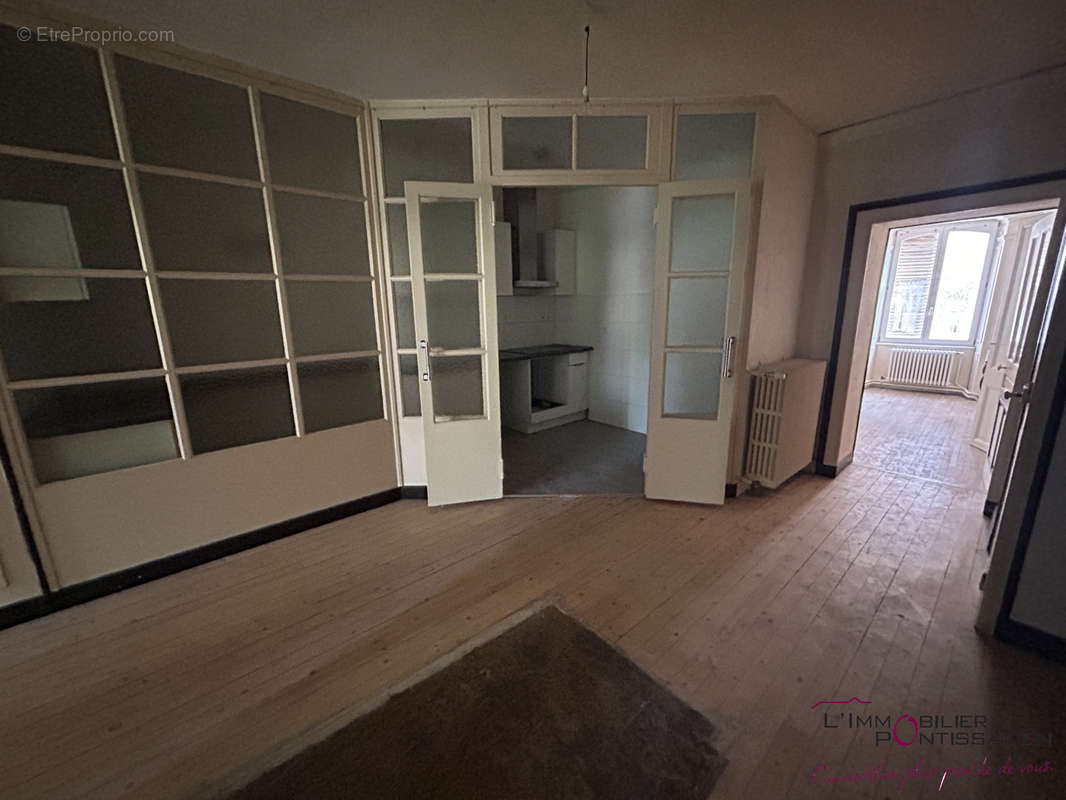 Appartement à PONTARLIER