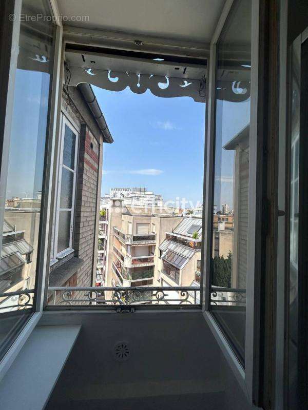 Appartement à PARIS-12E