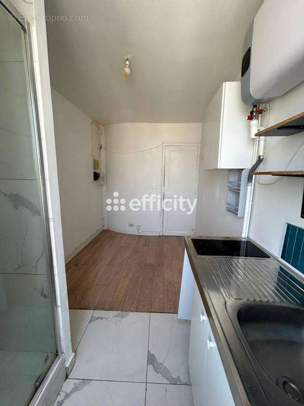 Appartement à PARIS-12E