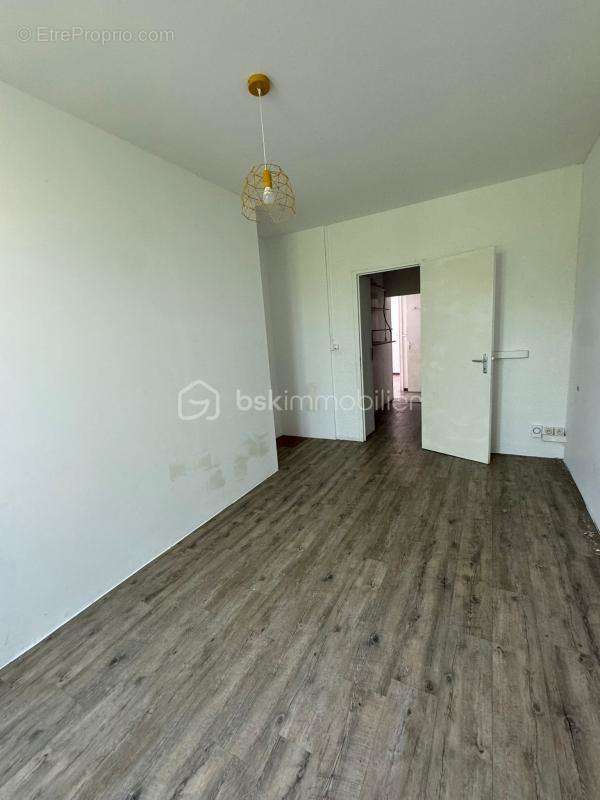 Appartement à THEZAN-LES-BEZIERS