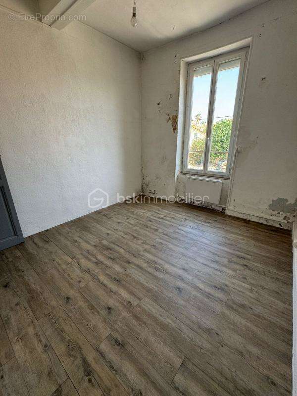 Appartement à THEZAN-LES-BEZIERS