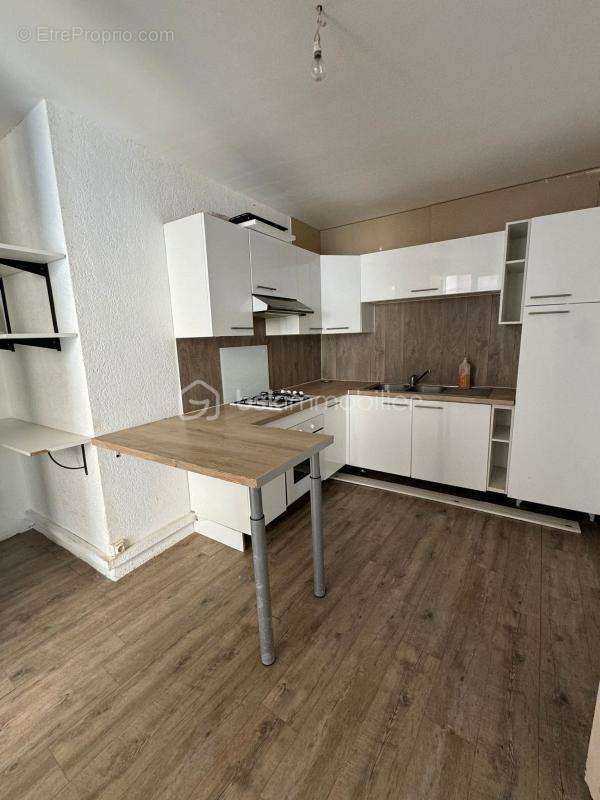 Appartement à THEZAN-LES-BEZIERS