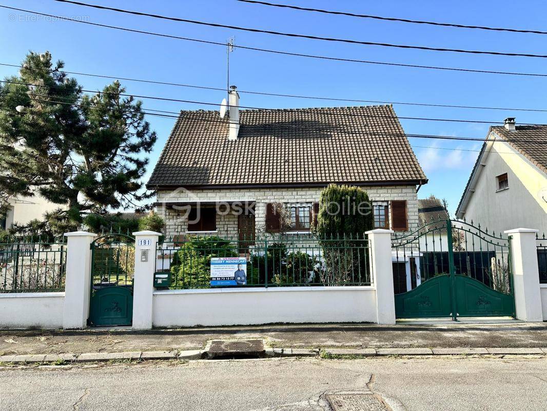 Maison à SENLIS