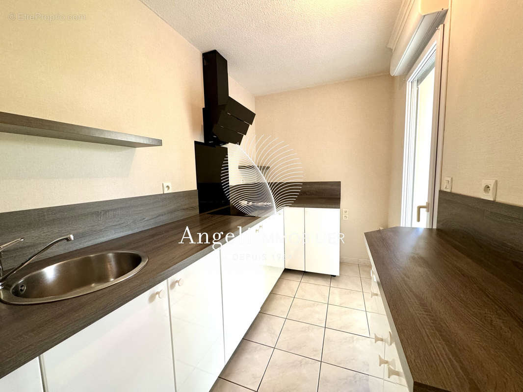 Appartement à FREJUS