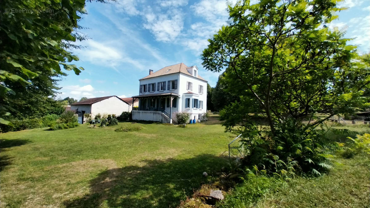 Maison à BRANTOME