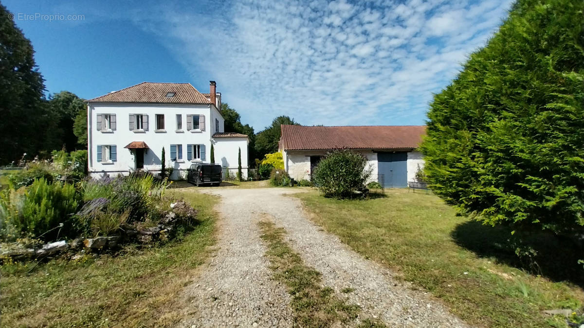 Maison à BRANTOME