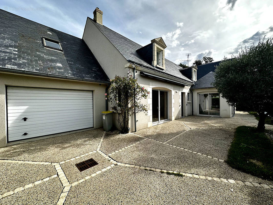 Maison à CHAMBRAY-LES-TOURS