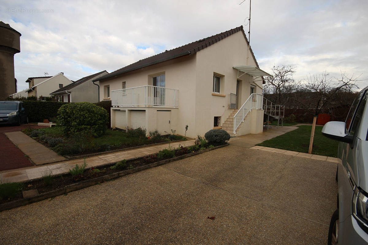 Maison à BOISSISE-LA-BERTRAND