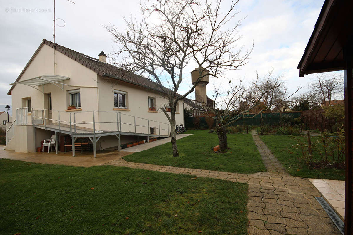 Maison à BOISSISE-LA-BERTRAND