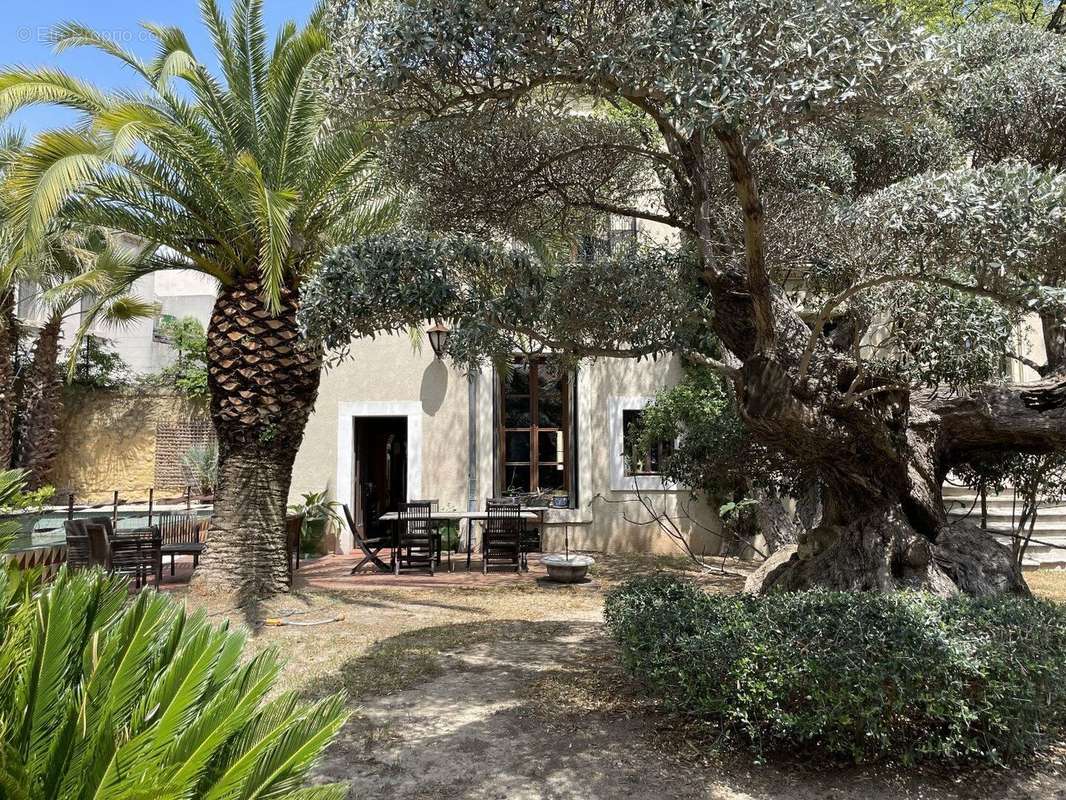 Maison à BEZIERS