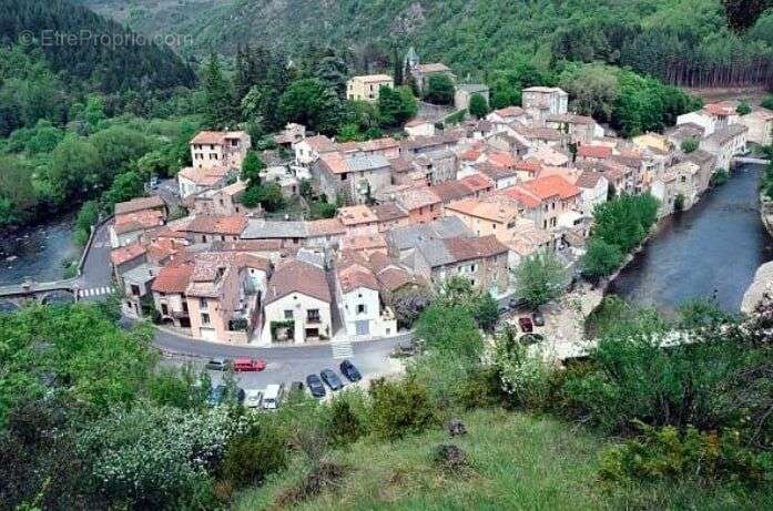 Appartement à AVENE