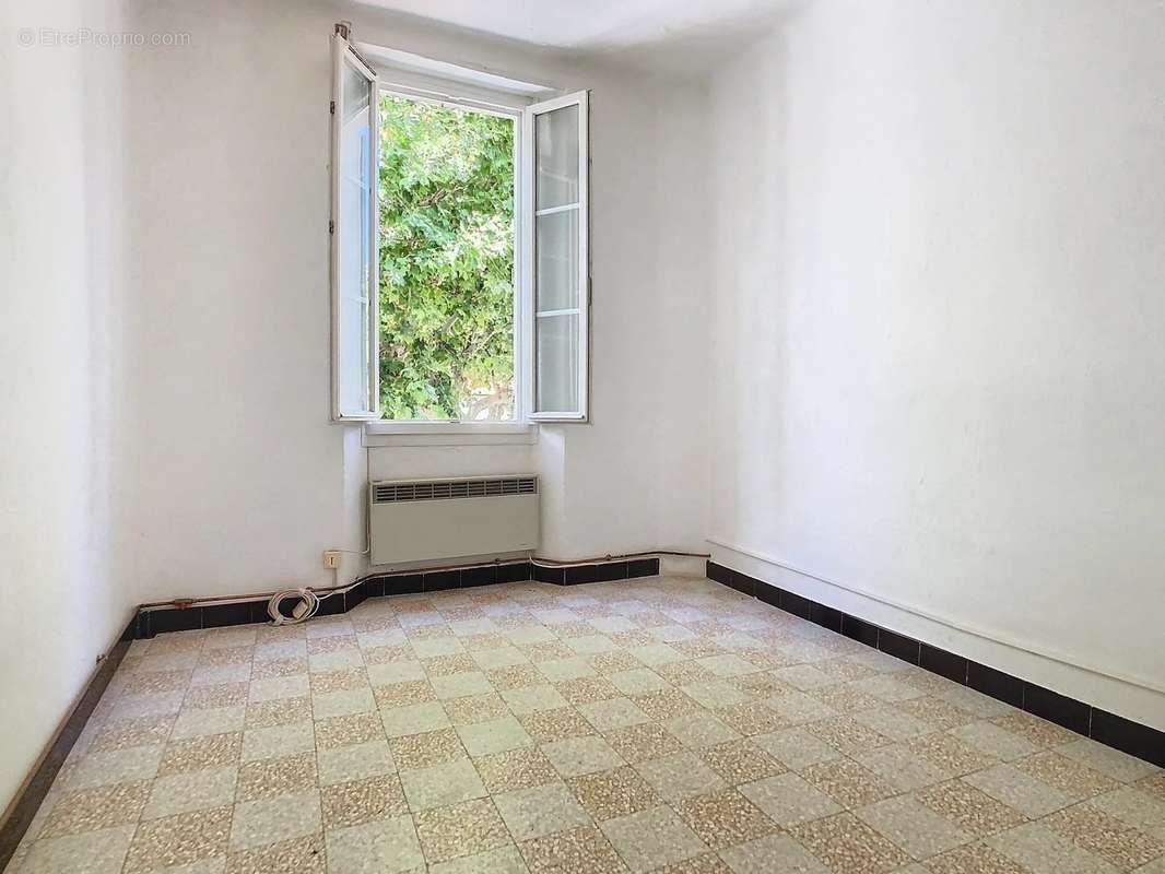 Appartement à ANNOT