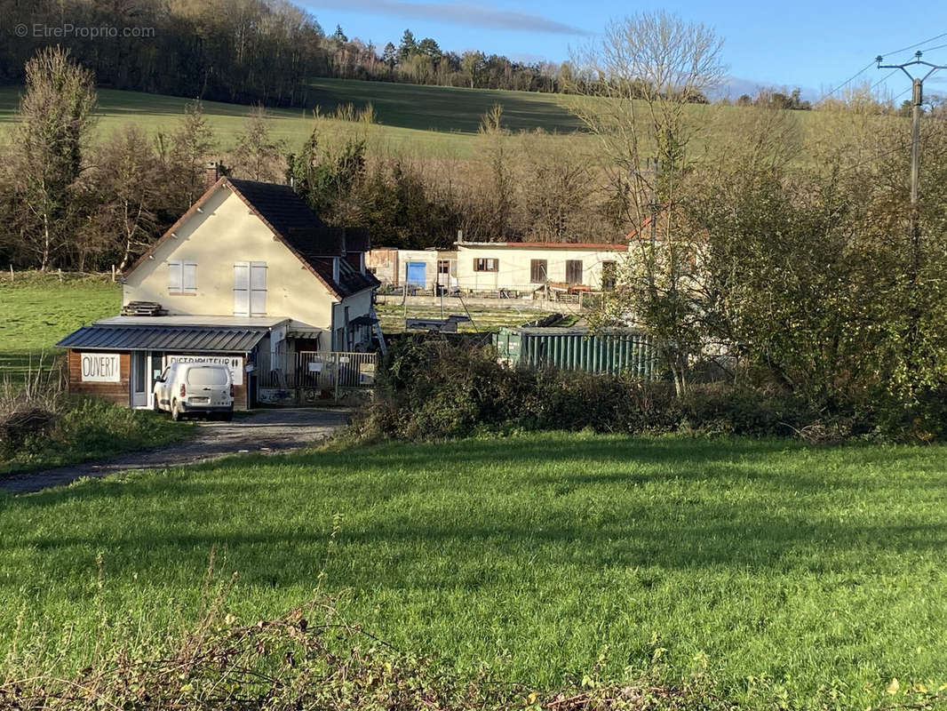 Maison à POIX-DE-PICARDIE