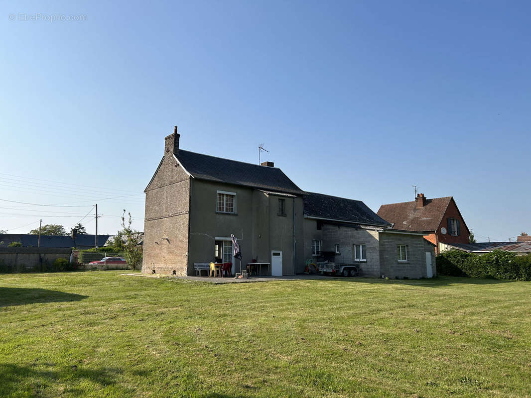 Maison à BEAUCAMPS-LE-VIEUX