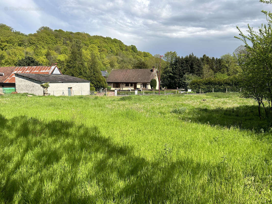 Terrain à BROCOURT