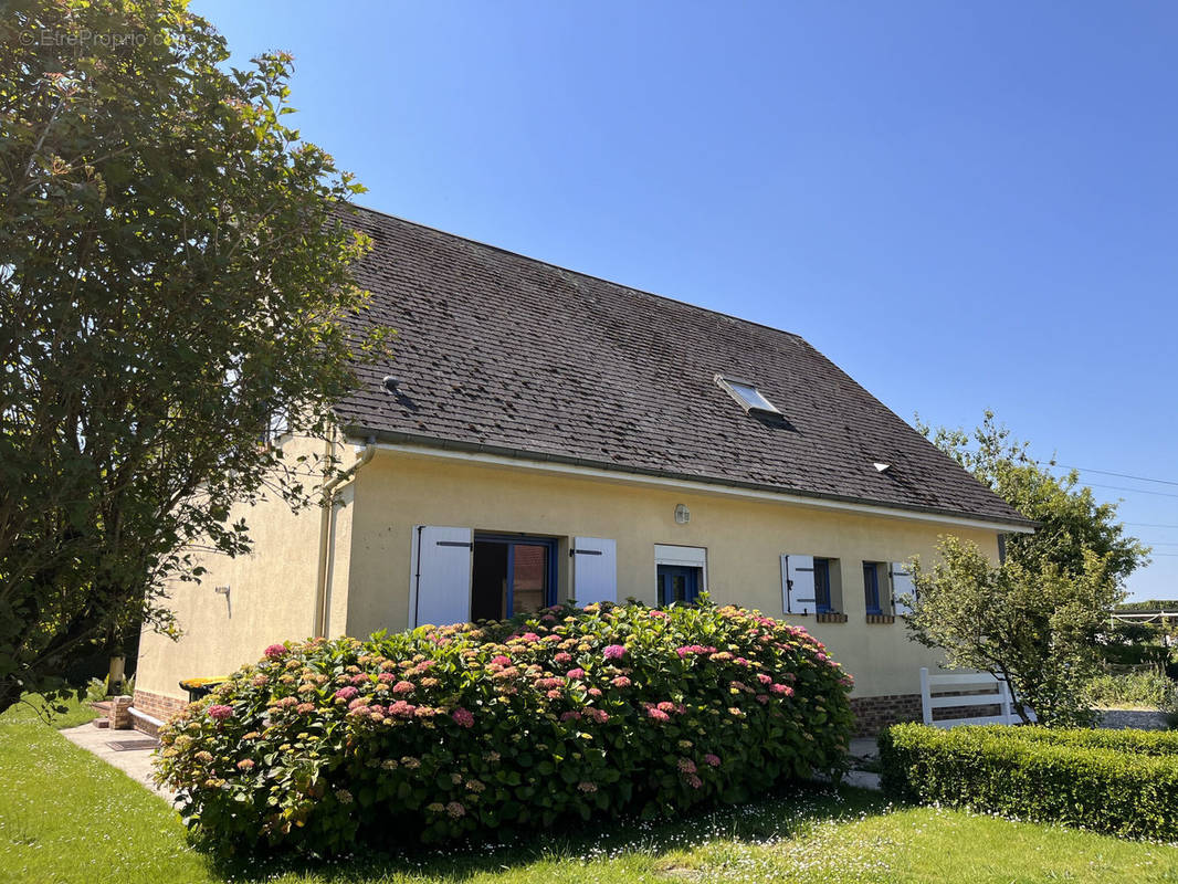 Maison à POIX-DE-PICARDIE