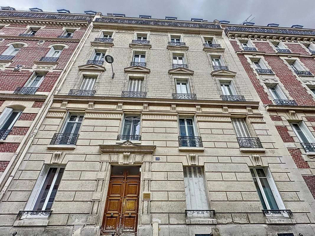 Appartement à PARIS-12E