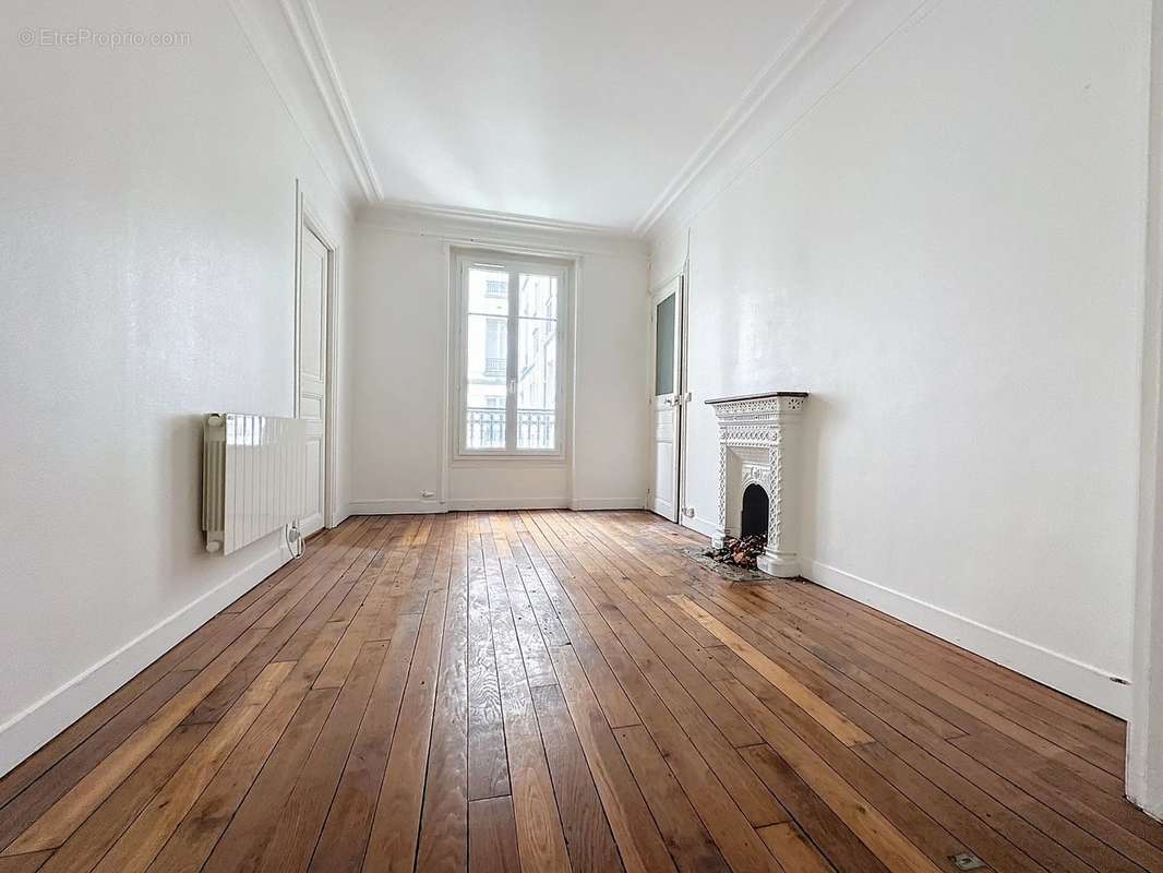 Appartement à PARIS-12E