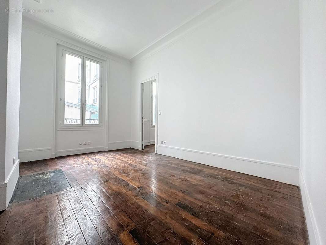 Appartement à PARIS-12E