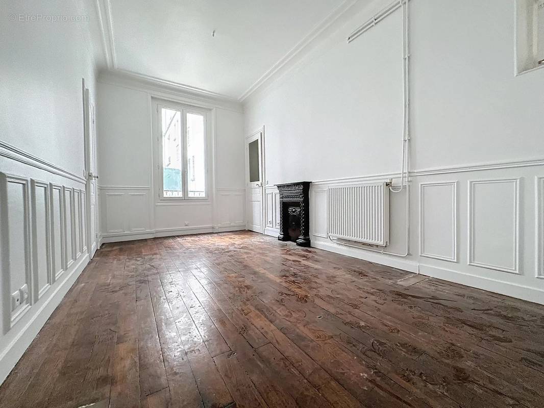 Appartement à PARIS-12E