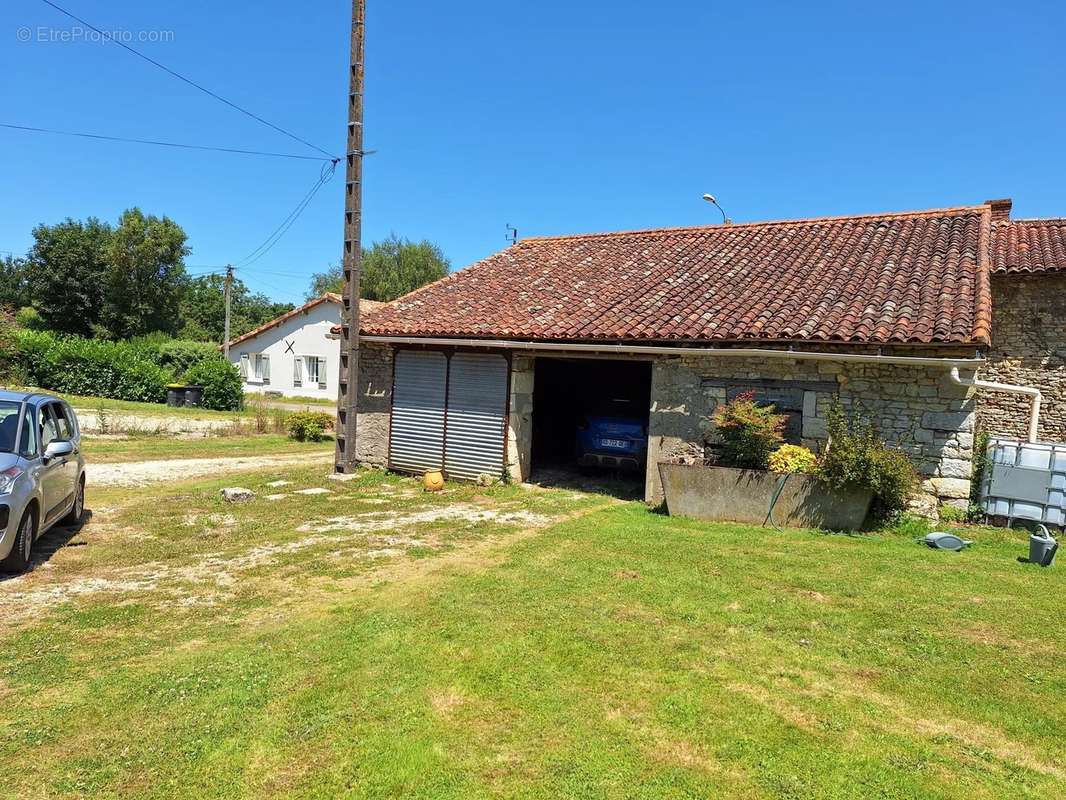 Maison à PAYROUX