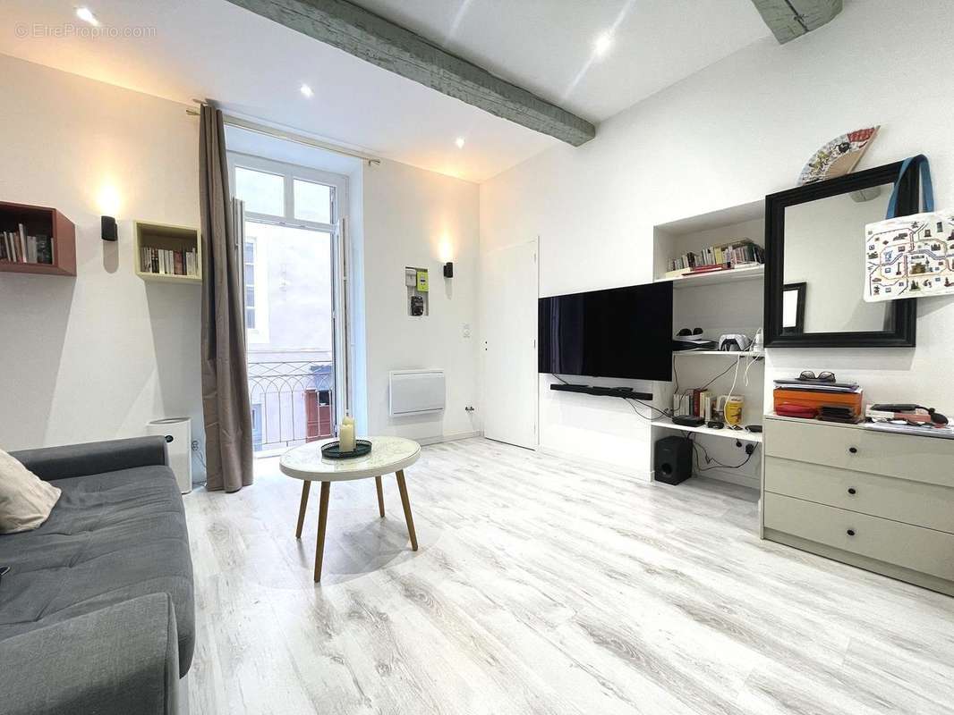 Appartement à NIMES