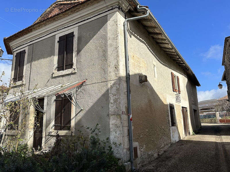 Maison à VERTEILLAC