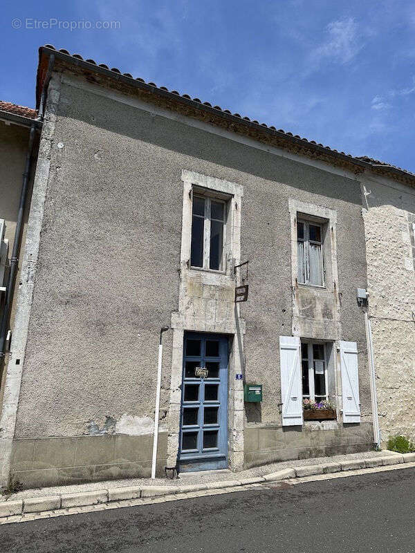 Maison à SAINT-SEVERIN